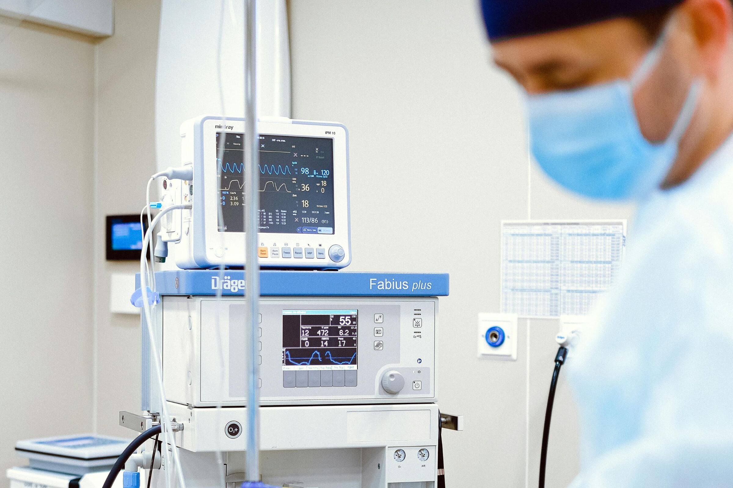 Hospital veterinário tem UTI para cães e gatos? clínica veterinária 24h