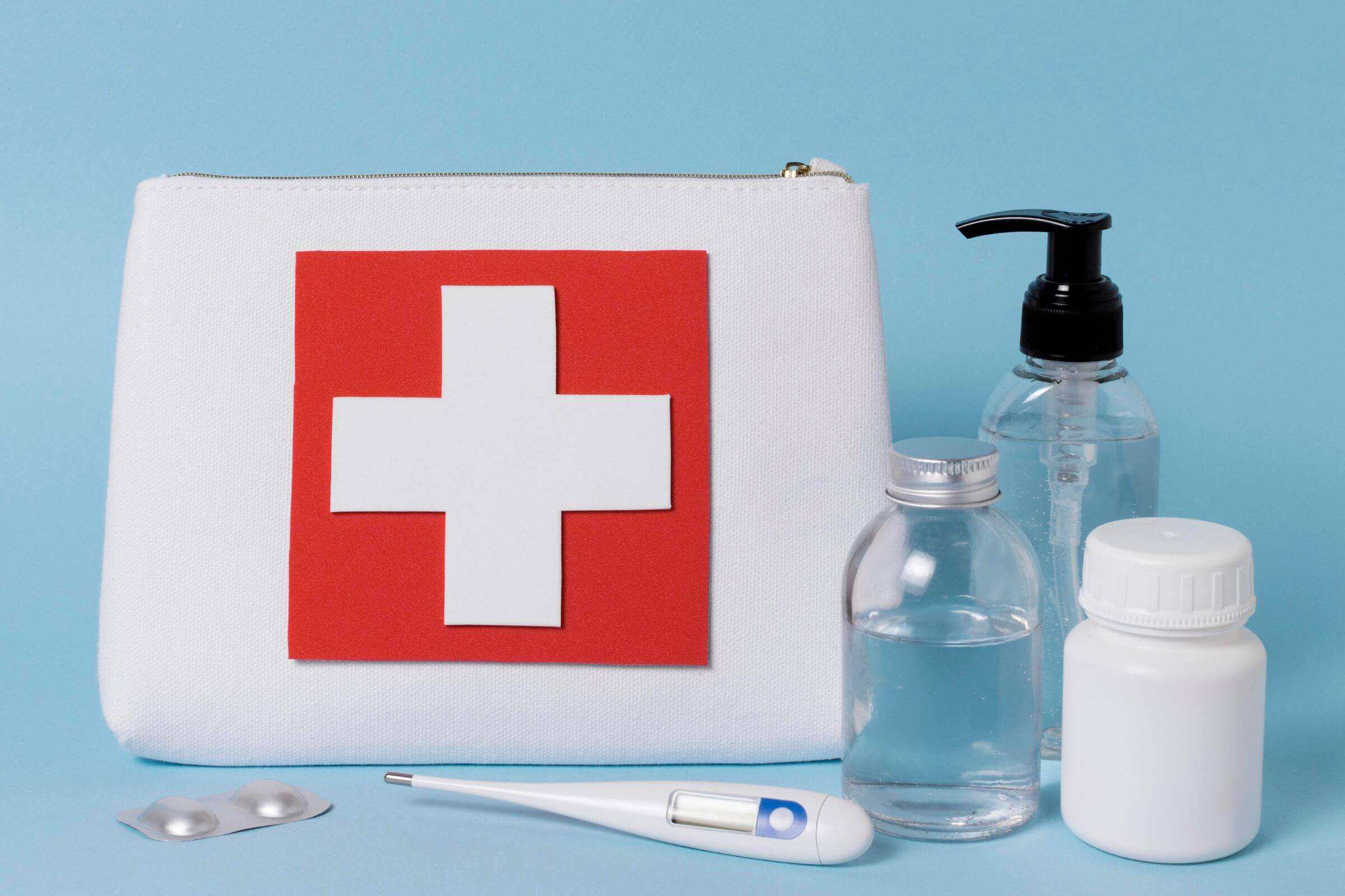 Como montar um kit de primeiros socorros para pets, clínica veterinária 24h