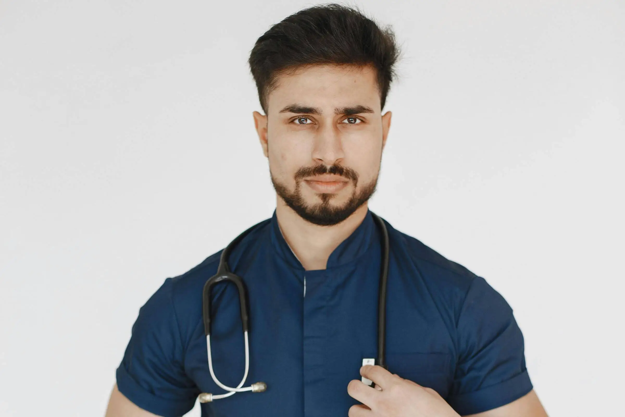 Internamento com acompanhamento de especialistas: como funciona, clínica veterinária 24h
