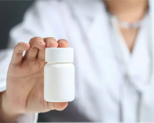 Posso dar anti-inflamatório para dor nas patas? clínica veterinária 24h